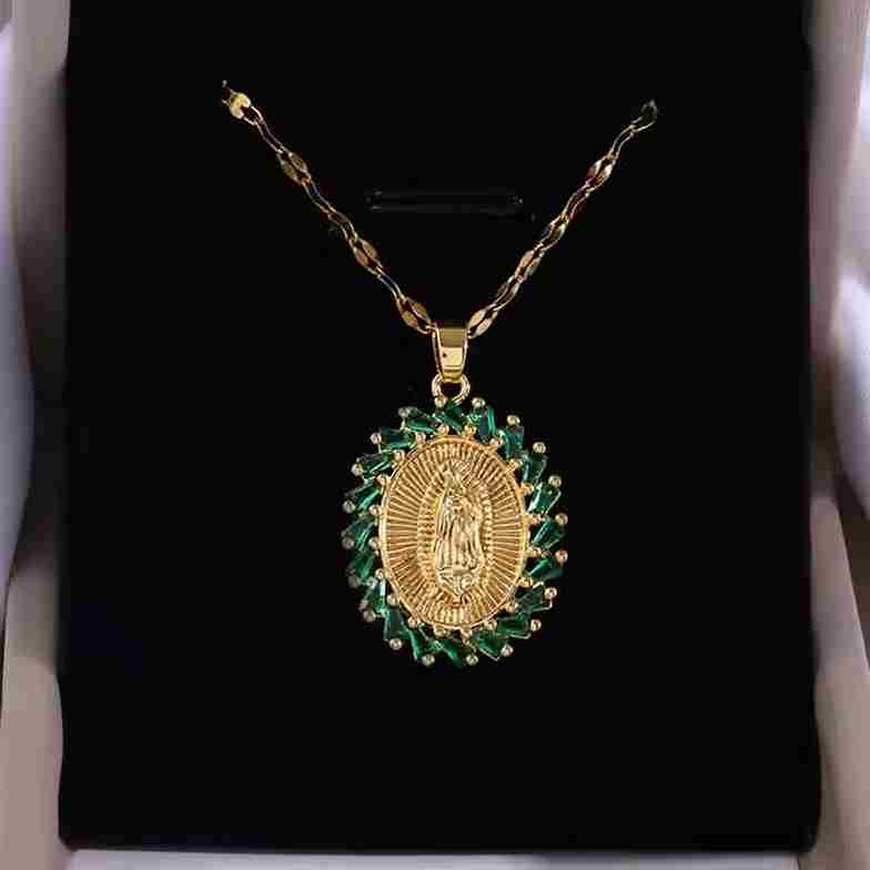 Collar Fé Esmeralda