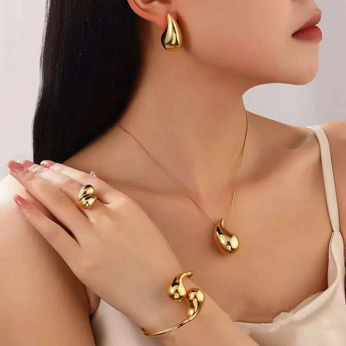 Collar set poseidon x4