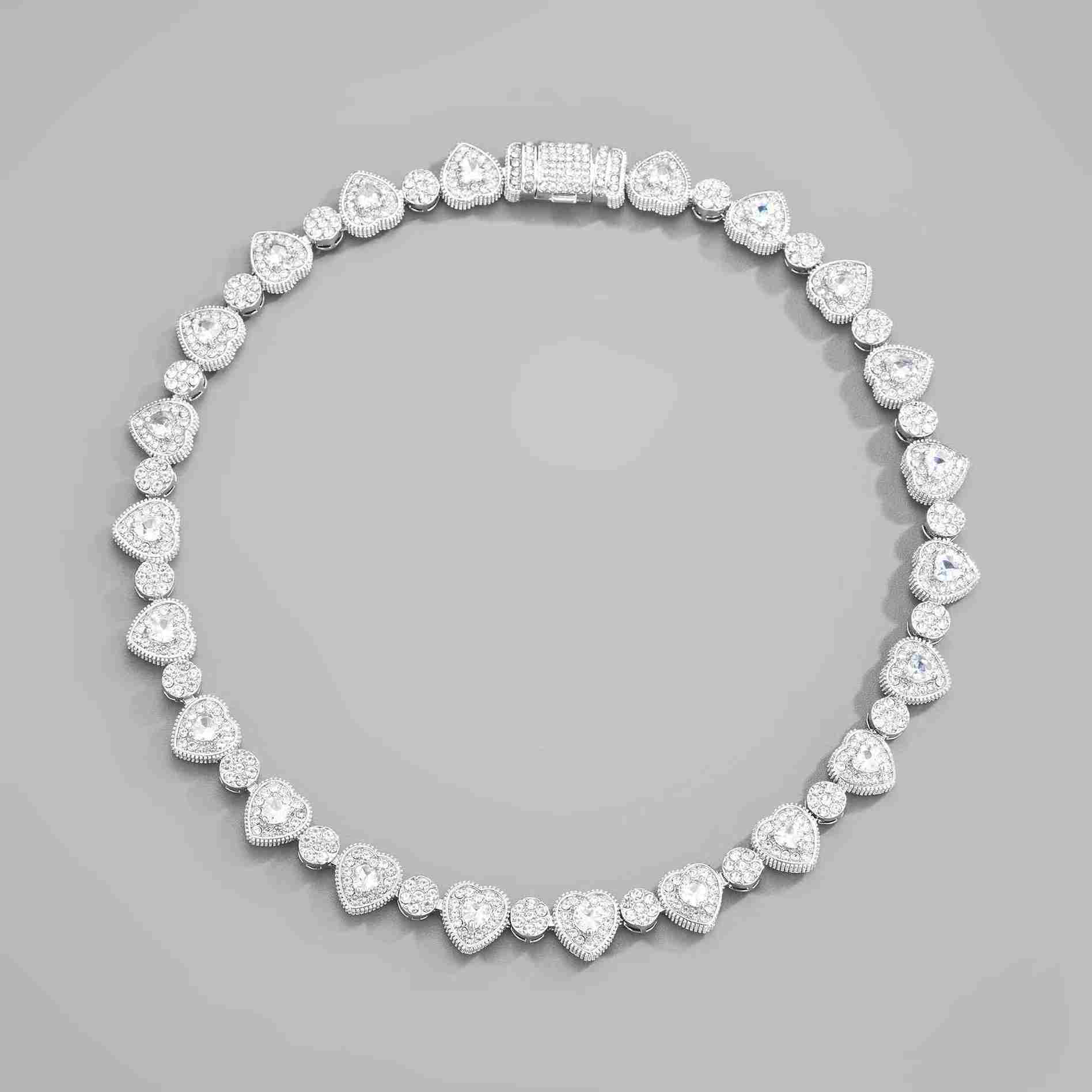 Collar Prada edicion especial